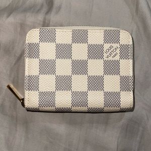 Louis Vuitton Coin Zipper Wallet